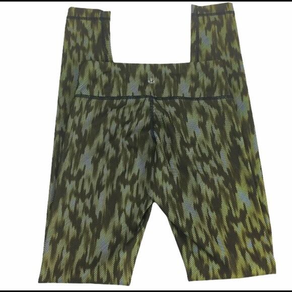 Lululemon 31" long Full-length Wunder Under Print Leggings Size 4 - Picture 3 of 8